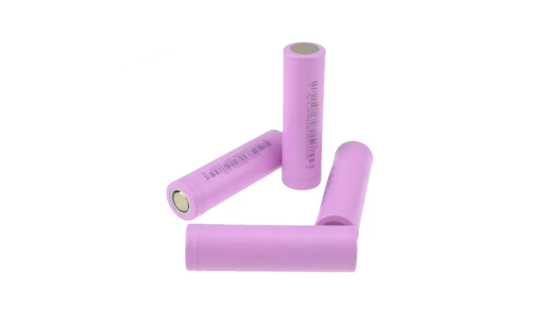 Kde koupit lithiové baterie 18650 a 21700 v roce 2026 (a proč je už Amazon, AliExpress a Temu neprodávají)