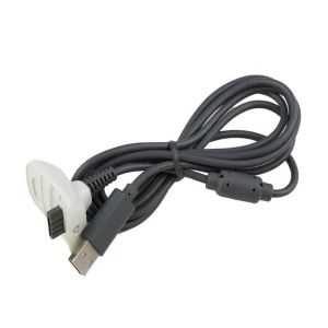 Kabel Play and Charge Xbox 360 pro hraní bez přerušení