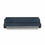 Vista lateral del conector de 32 pin para lector de tarjetas Nintendo DS y Game Boy