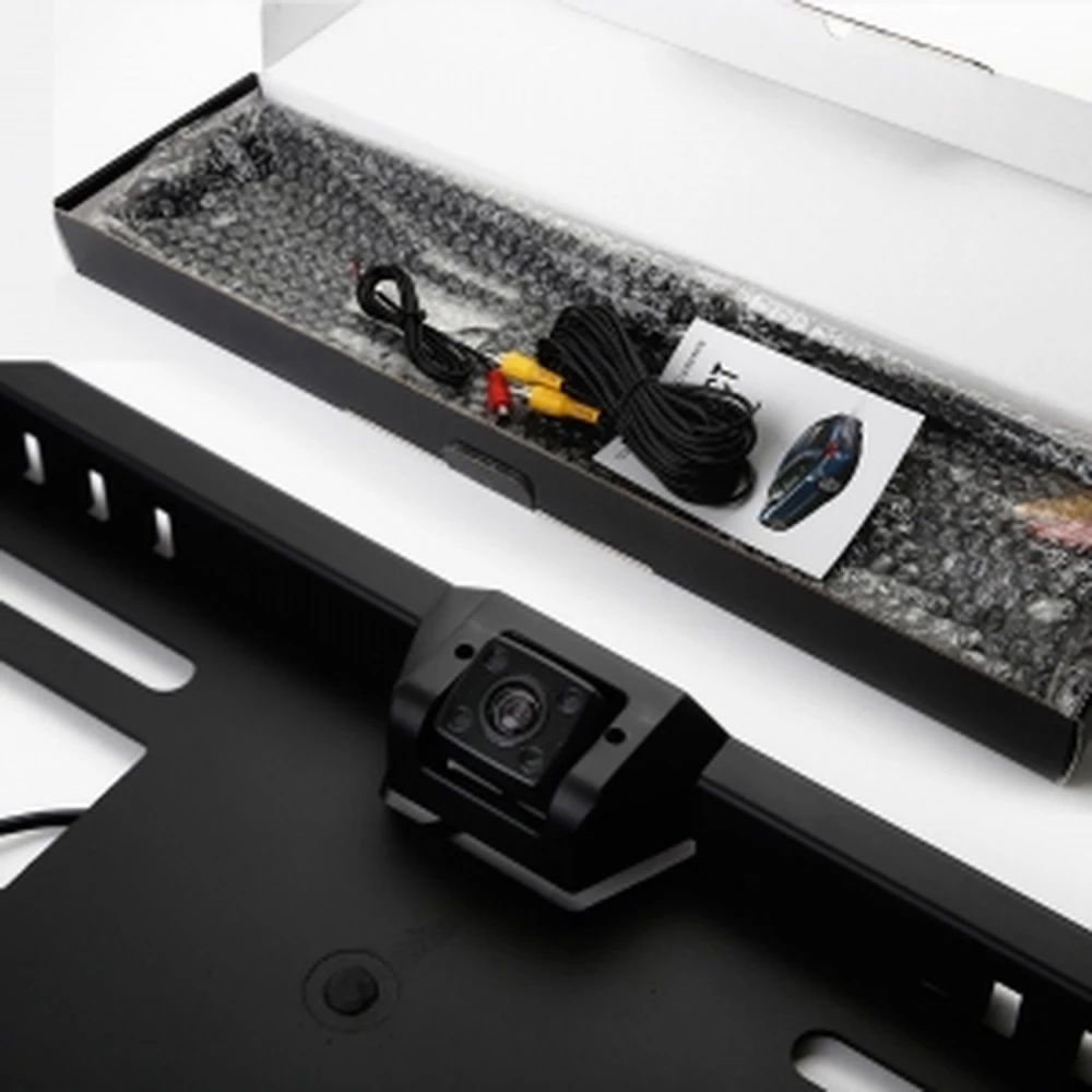 E315 4LED rám SPZ s couvací kamerou a nočním viděním do auta