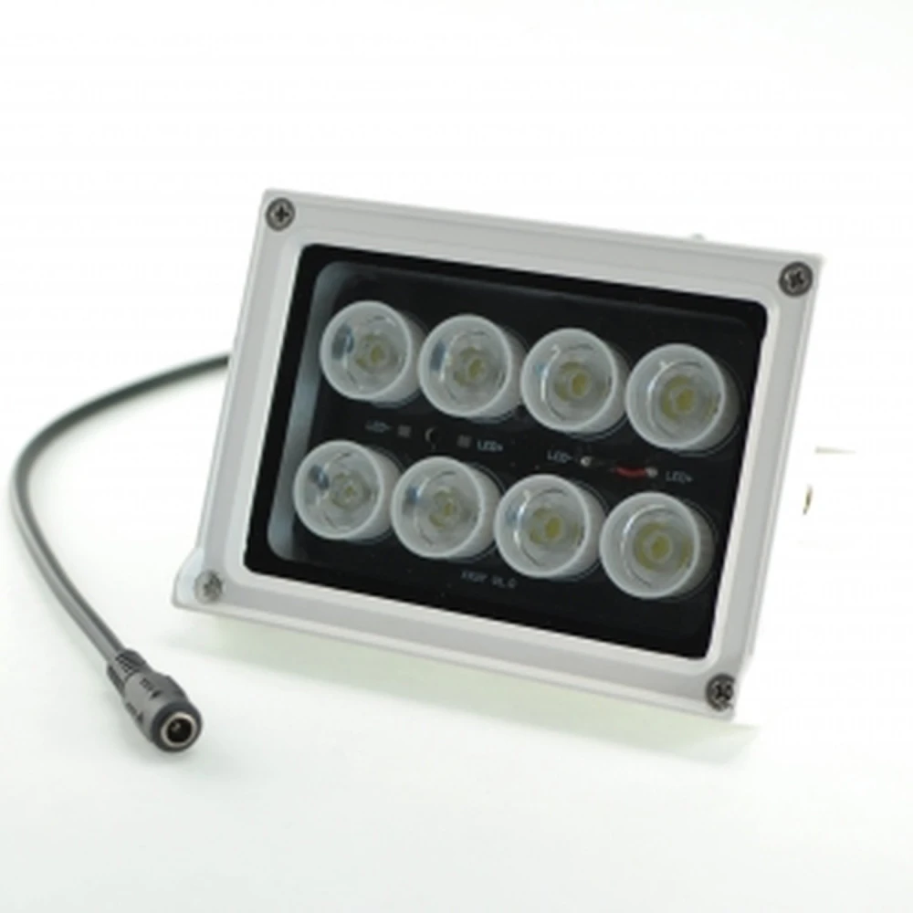 LED reflektor 12V se světelným senzorem 10W 6500K pro venkovní použití