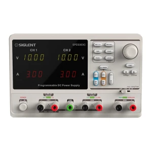 Laboratorní zdroj Siglent SPD3303C 0-30V se 3 programovatelnými výstupy a PC