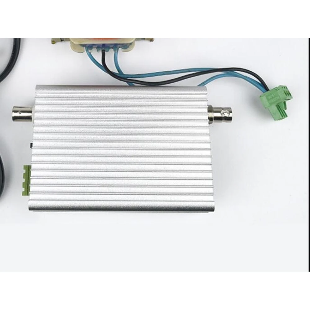 Generátor arbitrárních signálů FPA1013 FeelTech s DC zesilovačem