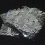 Sada rezistorů 1W 230 ks - 23 hodnot od 22 Ohm do 1M Ohm