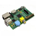 Raspberry Pi Model B 700MHz, 512MB RAM pro elektronické projekty