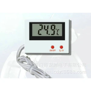 Digitální teploměr s externí sondou HT-5 pro přesné měření teploty