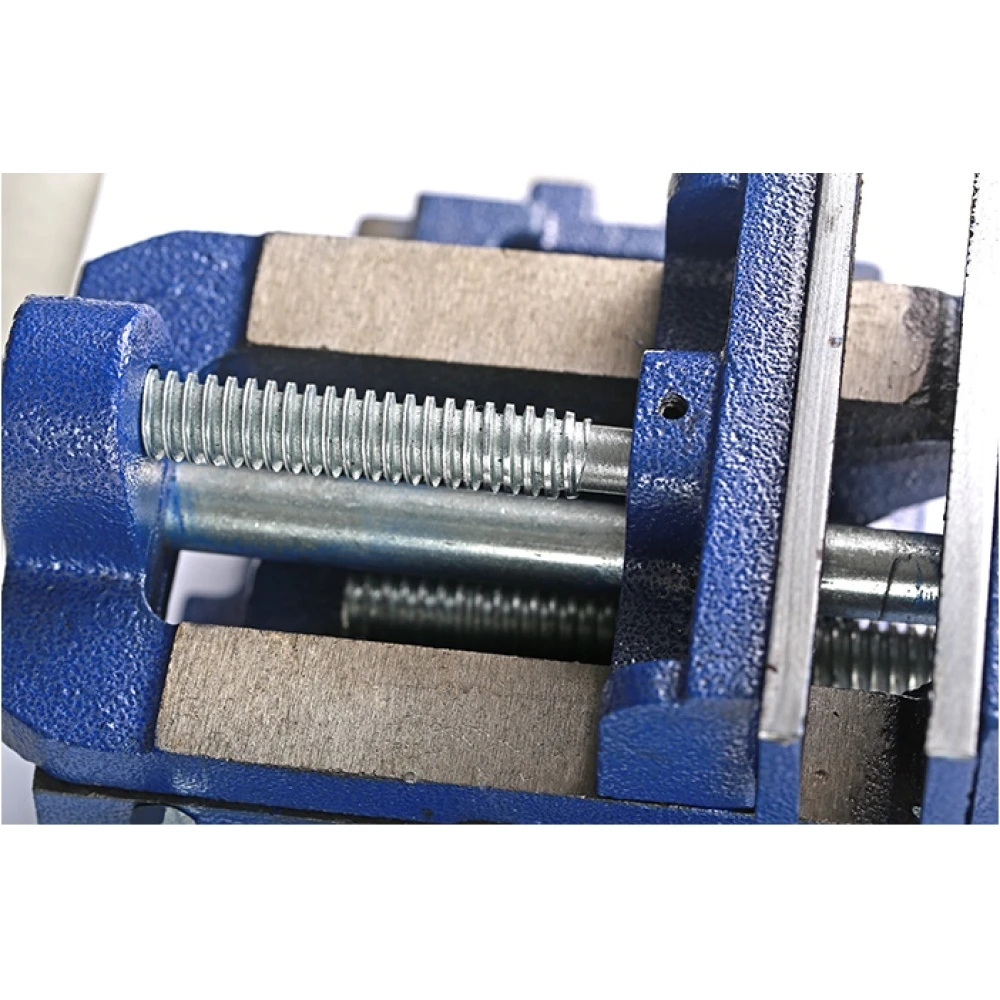 Stolní svěrák 100 mm TSX TOOL pro přesnou a robustní práci